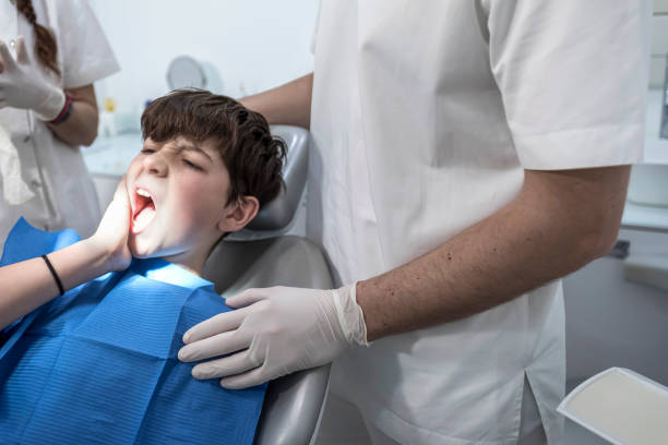 Best Emergency Tooth Extraction in Callaway, MD